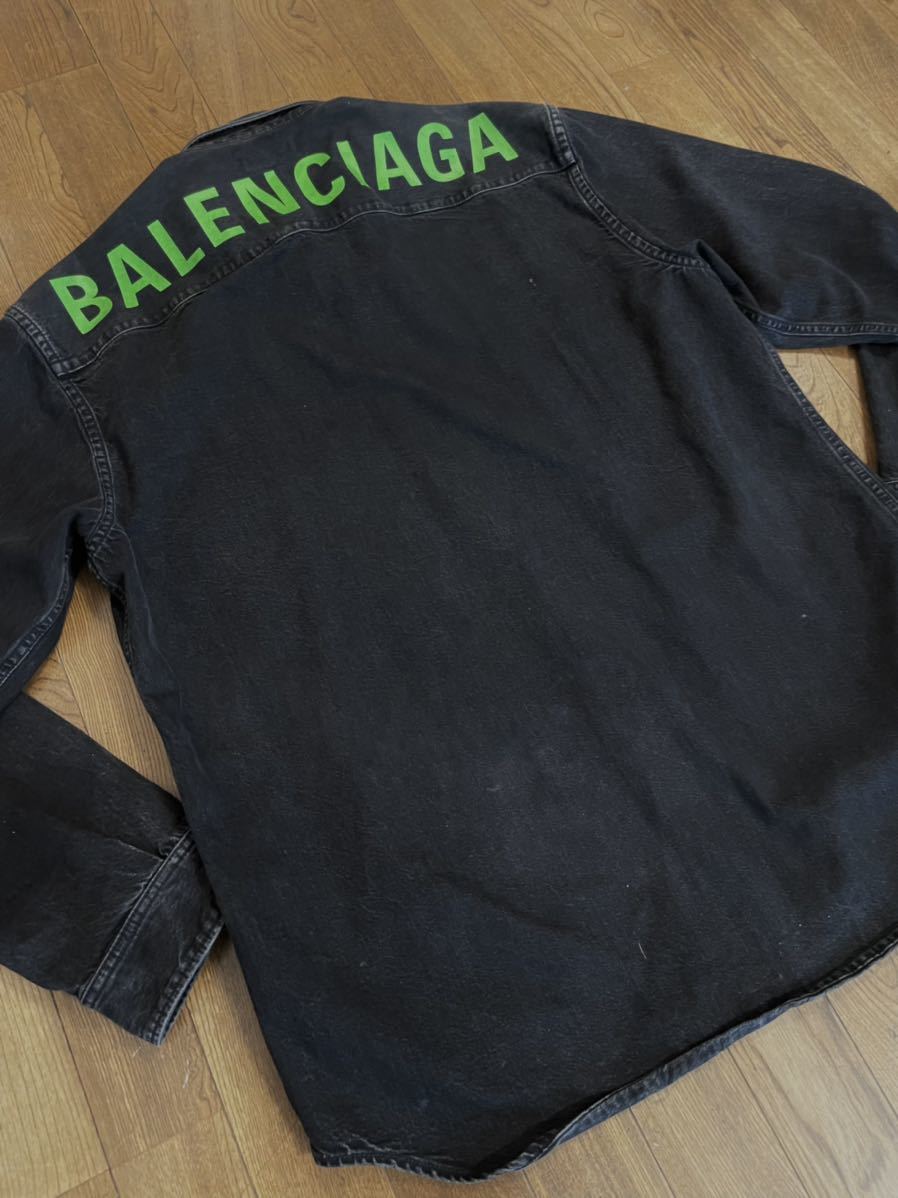 名作 本物 美品 BALENCIAGA バレンシアガ Rear Printed Denim Shirt