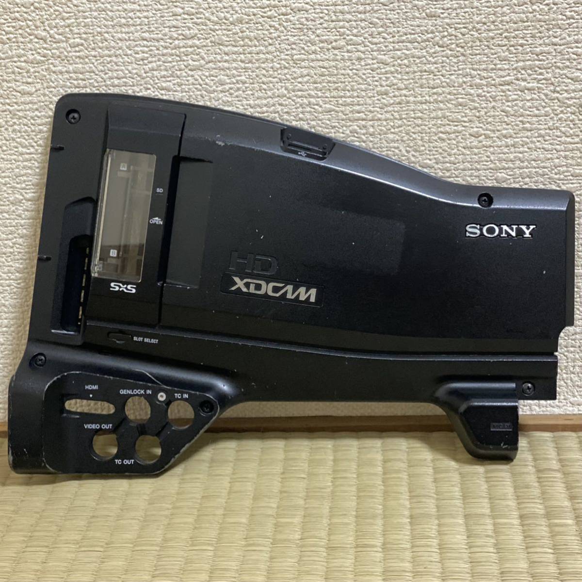 中古】 SONY XDCAM PXW-X500 側面パネル ASSY 放送業務用 ソニー 中古】 SONY XDCAM PXW-X500 側面パネル ASSY 放送業務用 ソニー