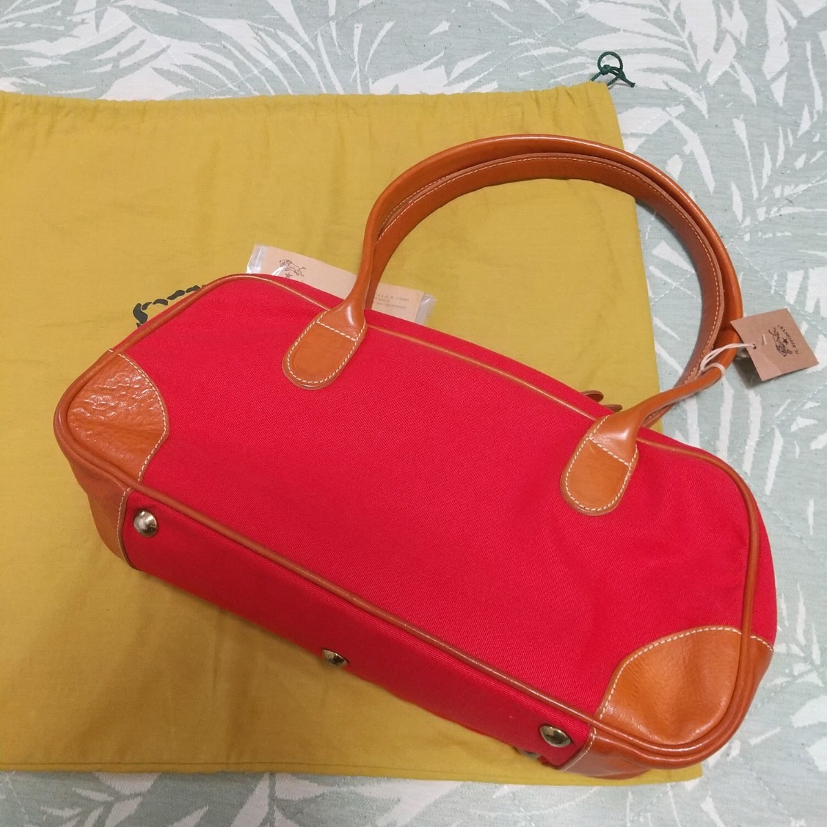 新品 イルビゾンテ キャンバス 布 本革 レザー バッグトートバッグ
