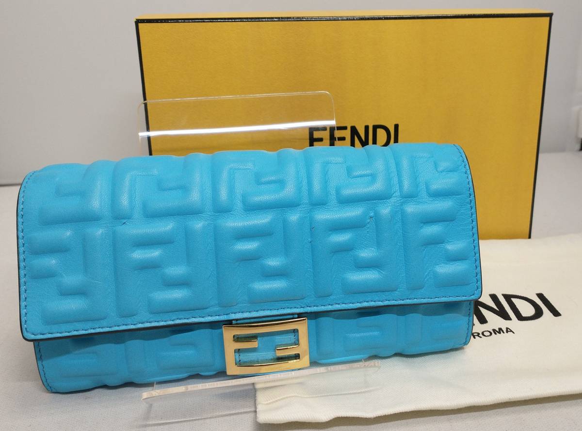FENDI フェンディ ズッカ 8M0251 コンチネンタル 長財布 二つ折り財布 ブルー 水色 ゴールド金具 レディース