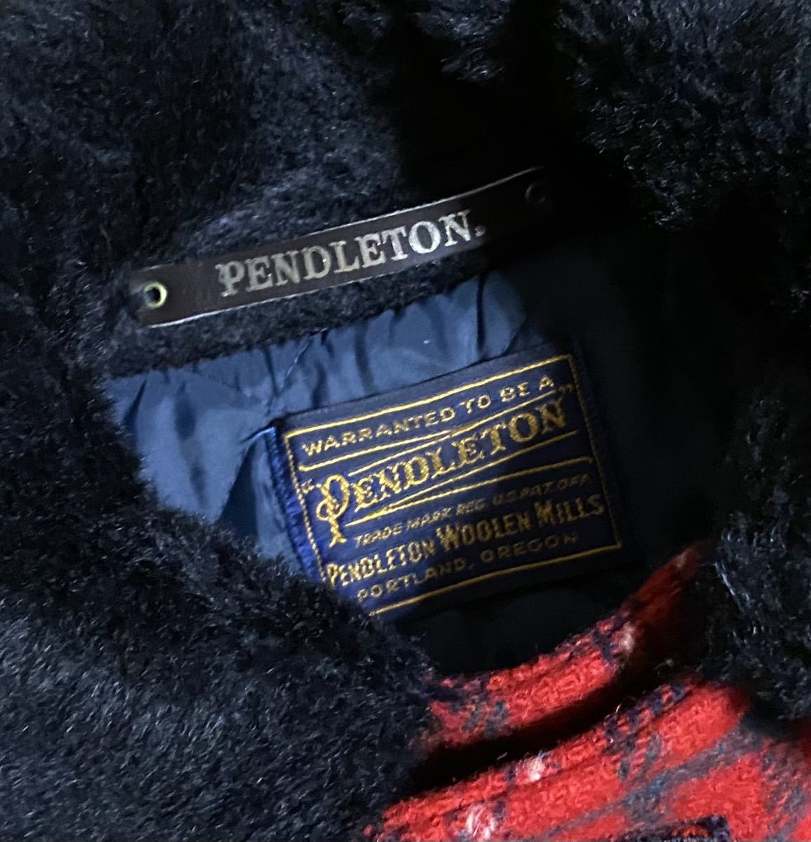 PENDLETON ペンドルトン　ウールコート　赤チェック襟ボア　　キルティング