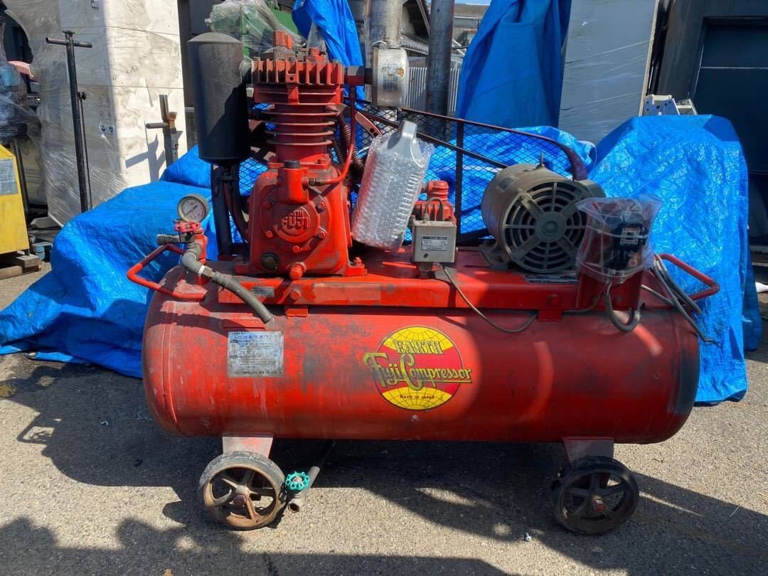 B7086 富士コンプレッサー 3.7kw 5馬力 150L エアコンプレッサー