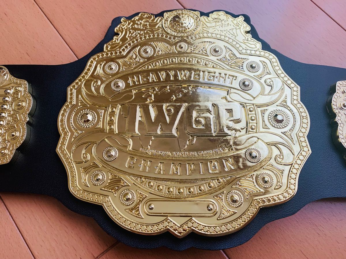 【激レア完売品】4代目IWGPヘビー級チャンピオンベルト 新日本プロレス オカダカズチカ 棚橋弘至 アントニオ猪木 長州力