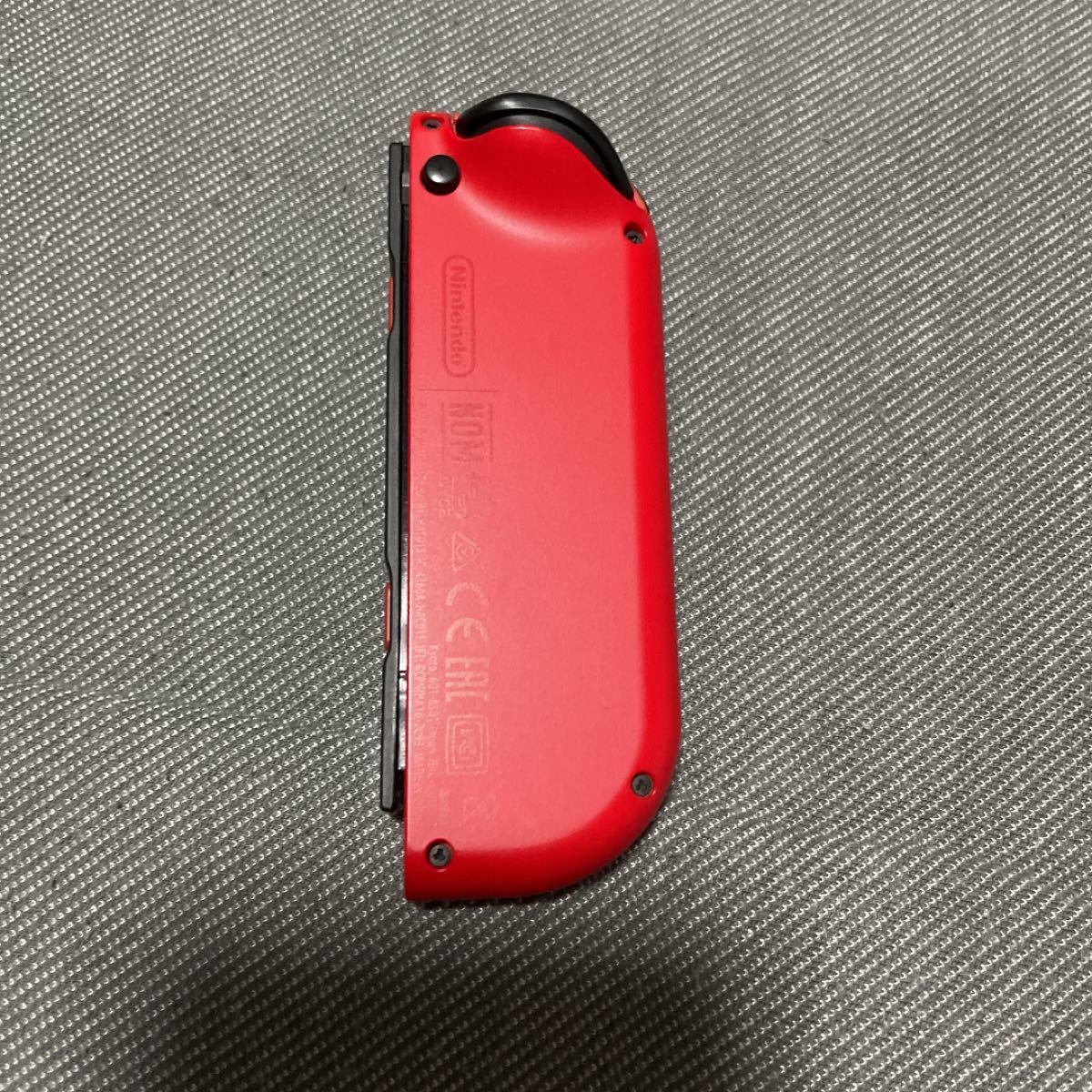 Nintendo Switch Joy-Con (L) ニンテンドースイッチジョイコン レッド 左です。