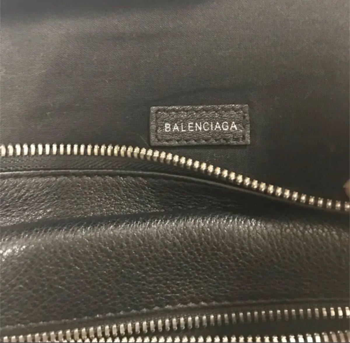 バレンシアガ　BALENCIAGA  ウエストポーチ ウエストバッグ ボディバッグ ショルダーバッグ ロゴ