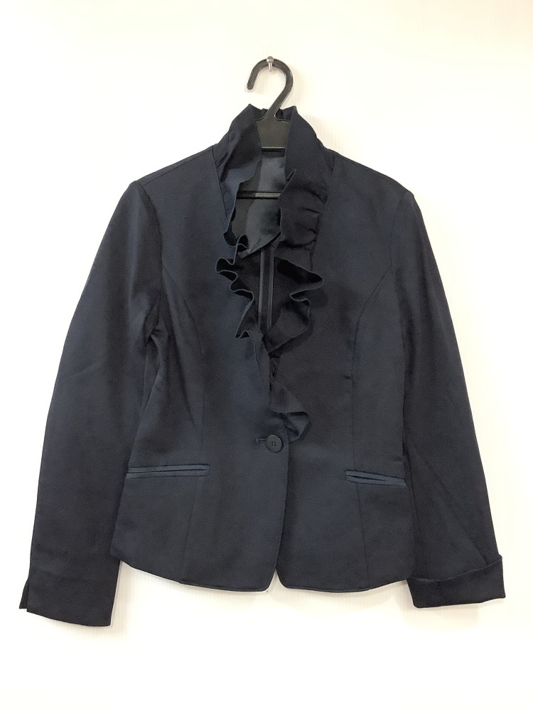 ナラ 最新入荷 カミーチェ 紺黒 ストレッチ生地スーツ 特別価格 サイズスカート0