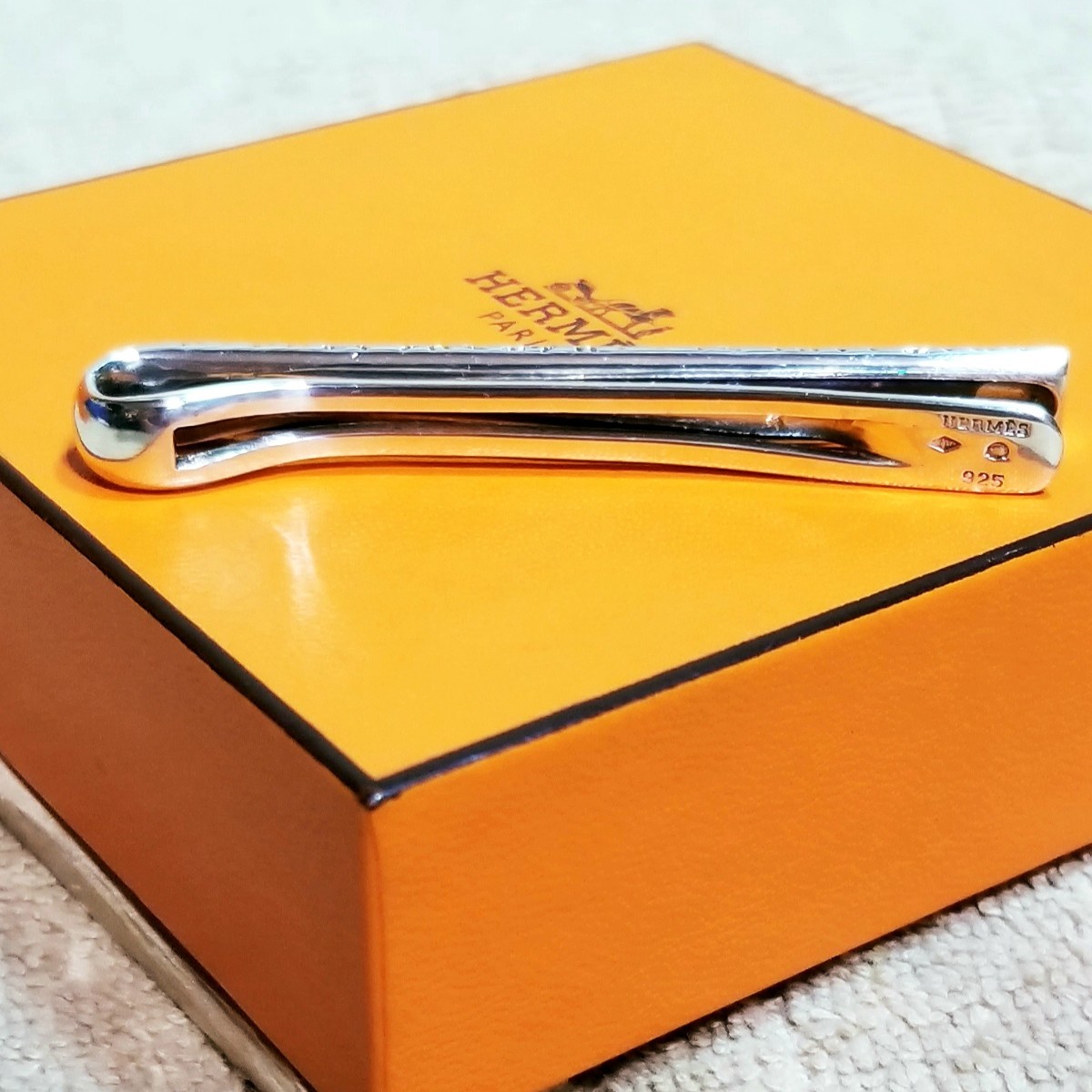 HERMES ネクタイピン メンズ エルメス タイバー シルバー 新品 HERMES ネクタイピン メンズ エルメス タイバー シルバー 新品