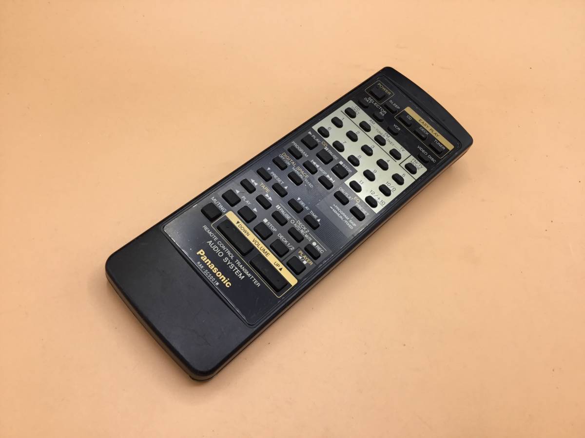 【F-2-7】ジャンク　Panasonic RAK-SC5001W SC-D70 SC-D50用 リモコン 動作品_画像1