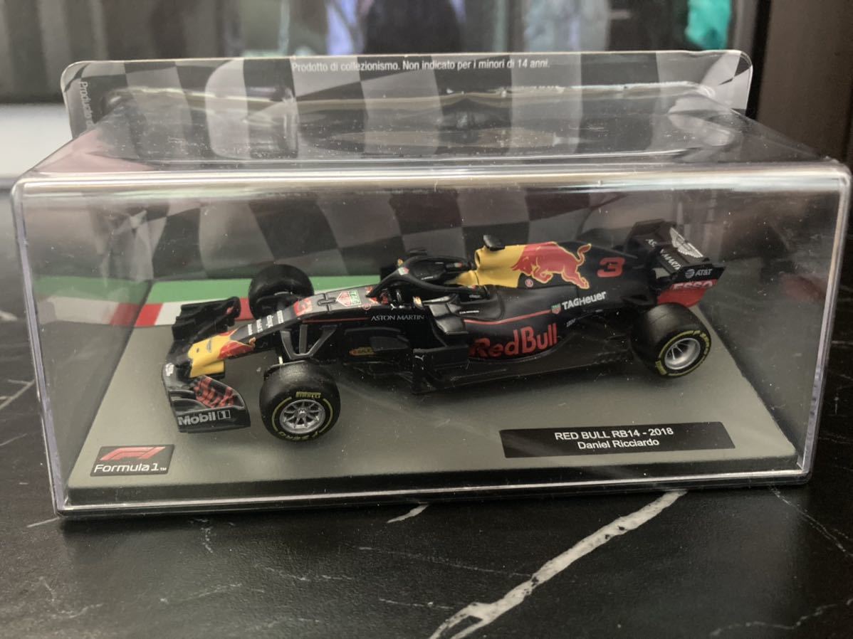 レッドブル　RB14 リカルド　2018年　1/43 - Deagostini F1マシンコレクション　デアゴスティーニ_画像1