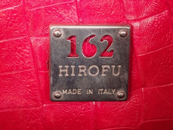 HIROFU  модель  ... ...  кожаная сумка ★ Италия  пр-во  /.../ дамская сумка  / mini /21*9*4-25