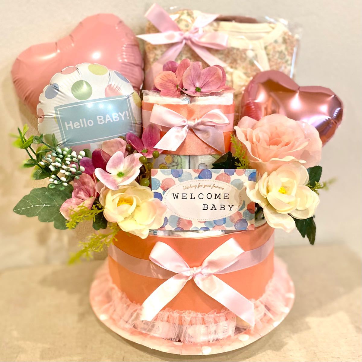 Paypayフリマ おむつケーキ オムツケーキ 出産祝い ベビードレス ロンパース 花柄 女の子 ベビーギフト スタイ Paypayフリマ おむつケーキ オムツケーキ 出産祝い ベビードレス ロンパース 花柄 女の子 ベビーギフト スタイ