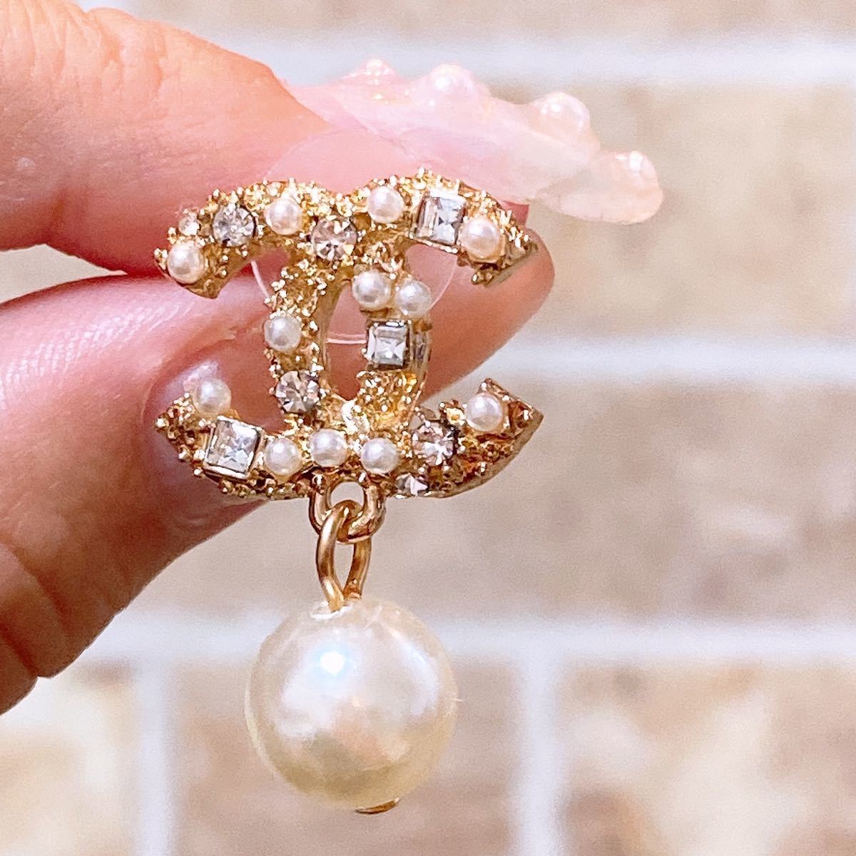 CHANEL ピアス シャネル ビジュー パールピアス|Yahoo!フリマ CHANEL ピアス シャネル ビジュー パールピアス|Yahoo!フリマ
