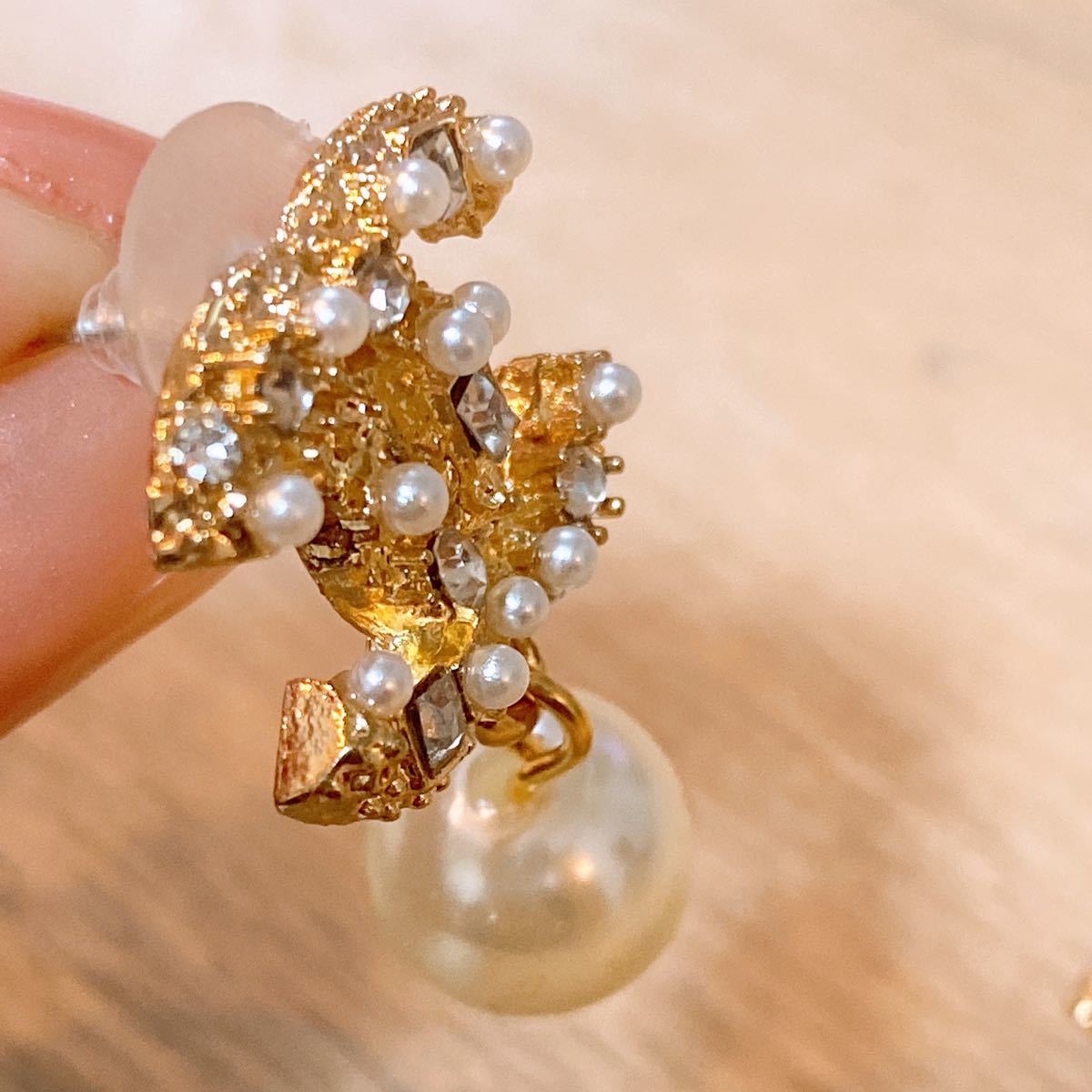 CHANEL ピアス シャネル ビジュー パールピアス|Yahoo!フリマ CHANEL ピアス シャネル ビジュー パールピアス|Yahoo!フリマ