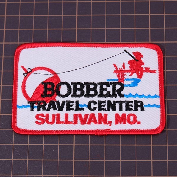 OA87 BOBBER TRAVEL CENTER SULLIVAN, MO. ロゴ 四角形 ワッペン アメリカ 米国 輸入雑貨_画像3