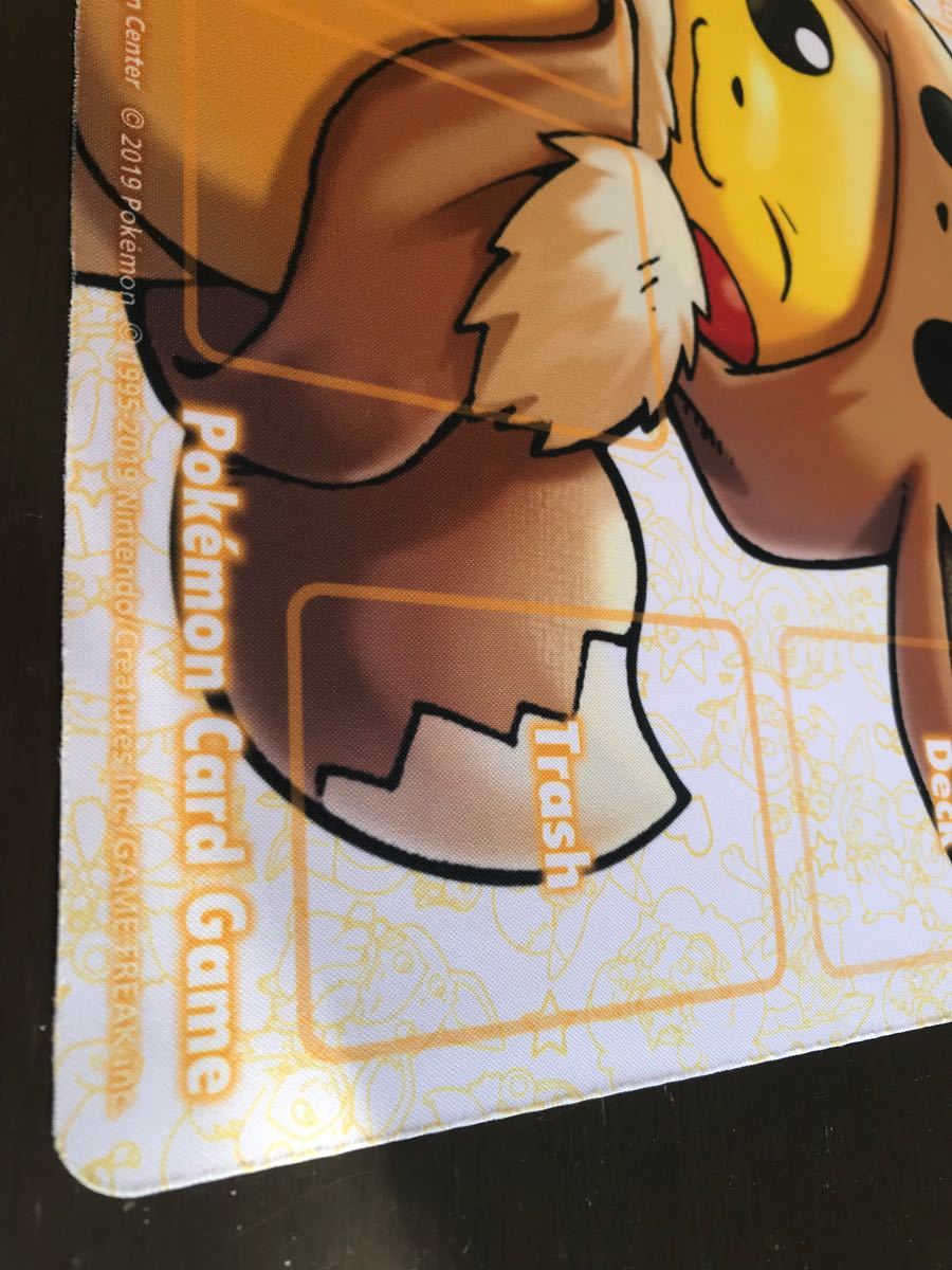 ポケモンカード プレイマット ピカチュウ イーブイ ポンチョ ポケモンカード プレイマット ピカチュウ イーブイ ポンチョ