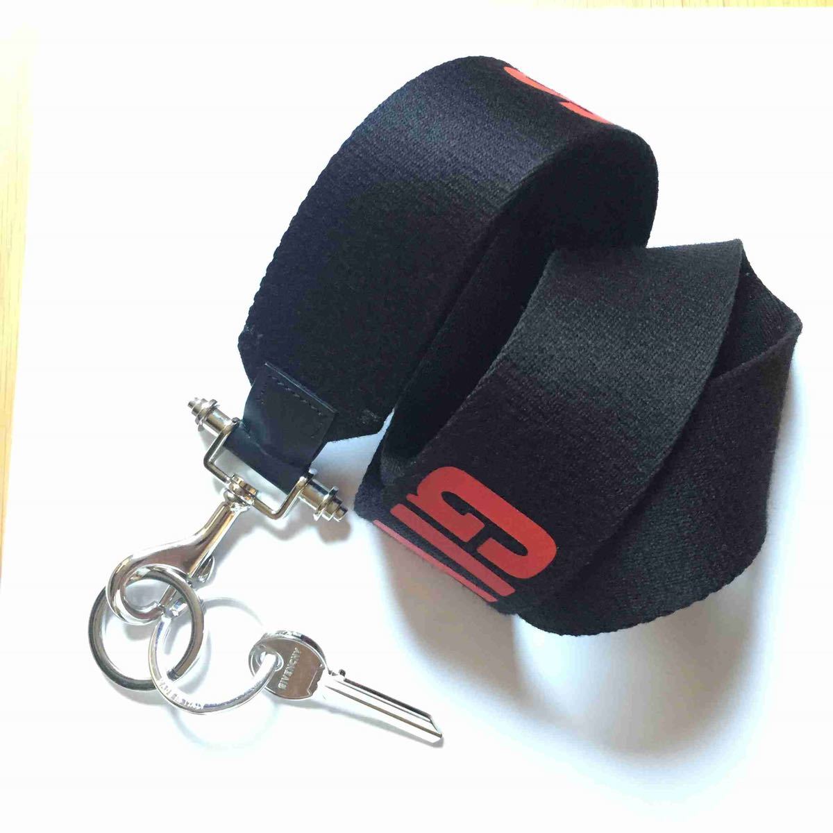 正規 17SS GIVENCHY ジバンシー ジバンシィ Key Ring キーリング ロゴ