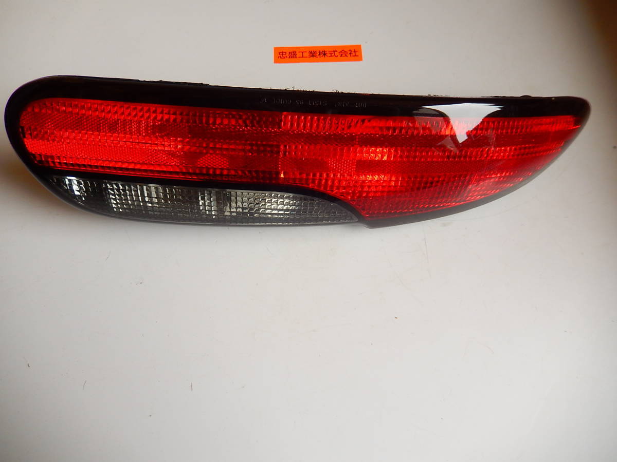 「純正部品」Tail Lamp GM 5976011 テール ランプ Left 左 Chevrolet Camaro シボレー カマロ_画像1