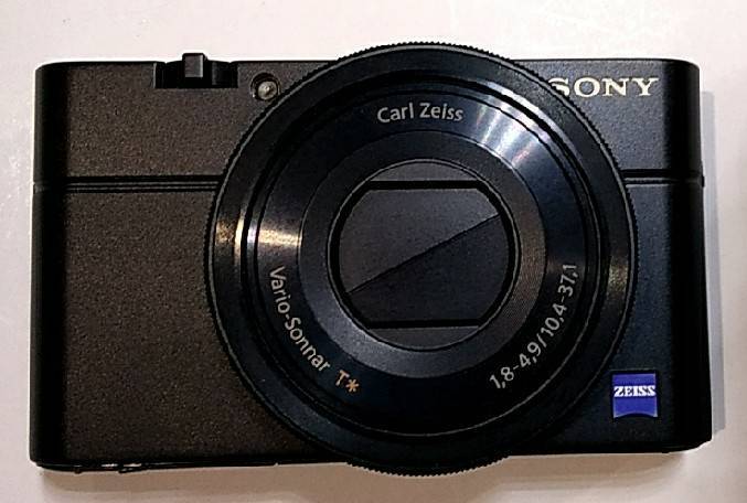 NR0038●【SALE】訳有　SONY Cyber-shot DSC-RX100　展示品　表面液晶コーティング剥がれあり ON_2106-O-10001