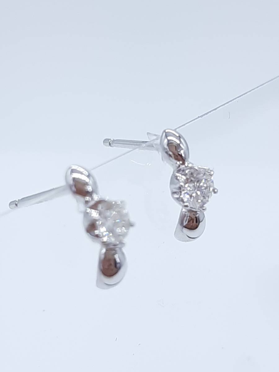 ★☆K1８WG★天然ダイヤ0.20ct☆ピアス☆ 58