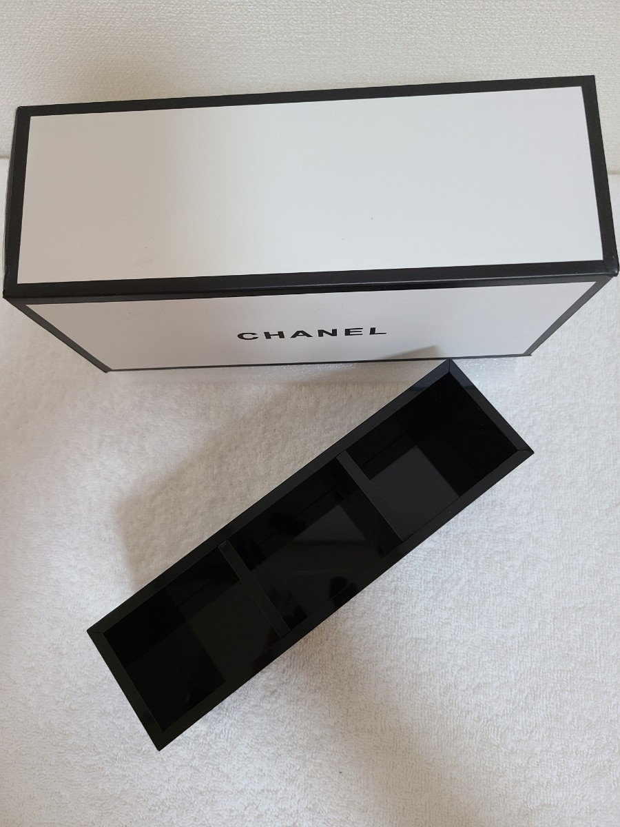 CHANEL シャネル 3マス ブラシスタンド ペン立て 非売品