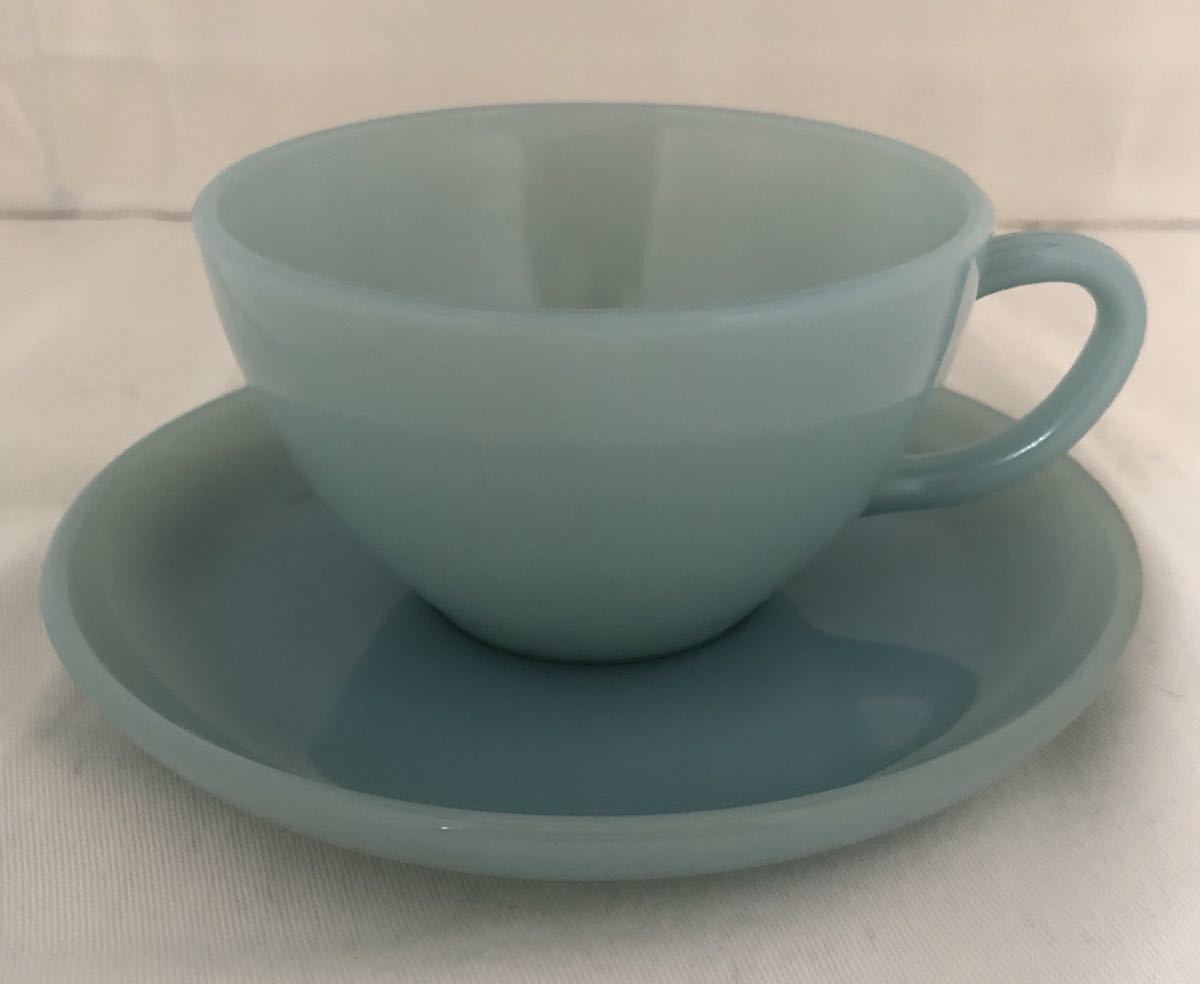 ファイヤー キング・Fire-King “ ターコイズ ブルー・TURQUOISE BLUE “ カップ&ソーサー・Cup & Saucer ②