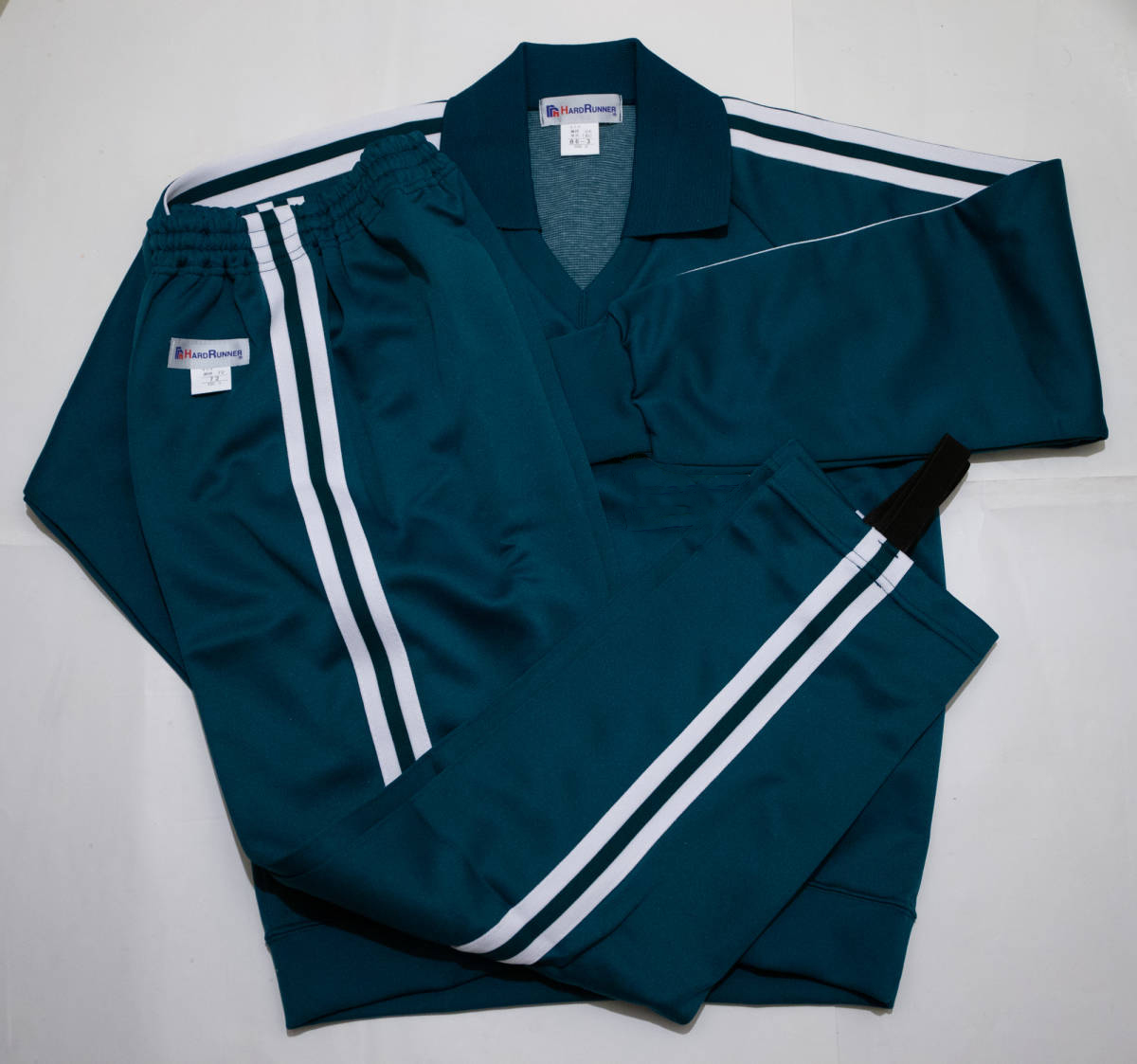 体操服 学校ジャージ上下 緑×白2本線 S 未使用品即決|Yahoo 体操服 学校ジャージ上下 緑×白2本線 S 未使用品即決|Yahoo