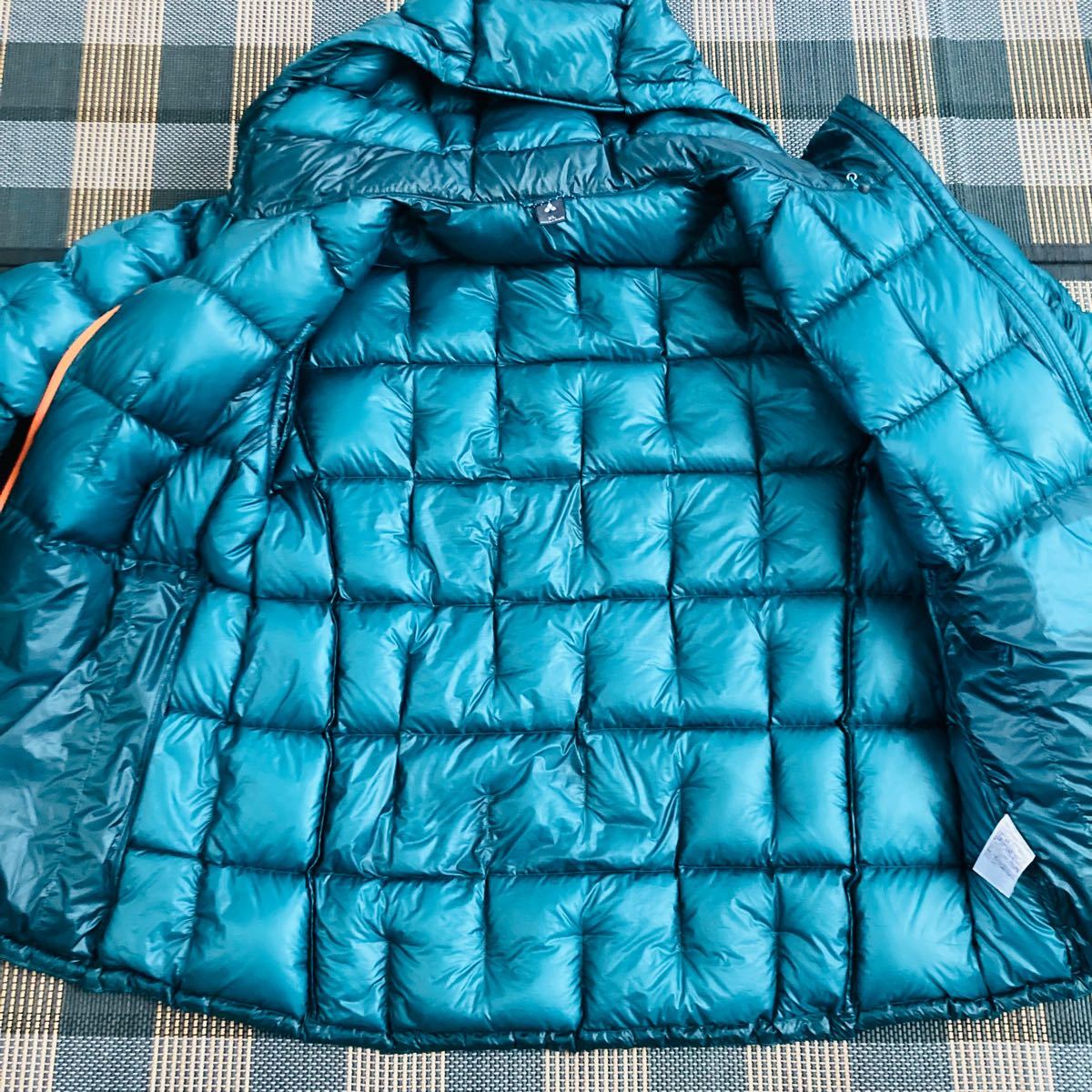 3美品 モンベル mont-bell プラズマ1000アルパインダウン 3美品 モンベル mont-bell プラズマ1000アルパインダウン