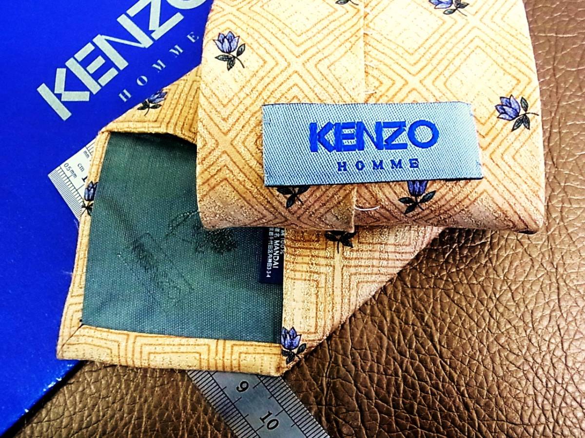 №Ｒ2839♪良品 ♪【花】ケンゾー【KENZO】ネクタイ_画像2