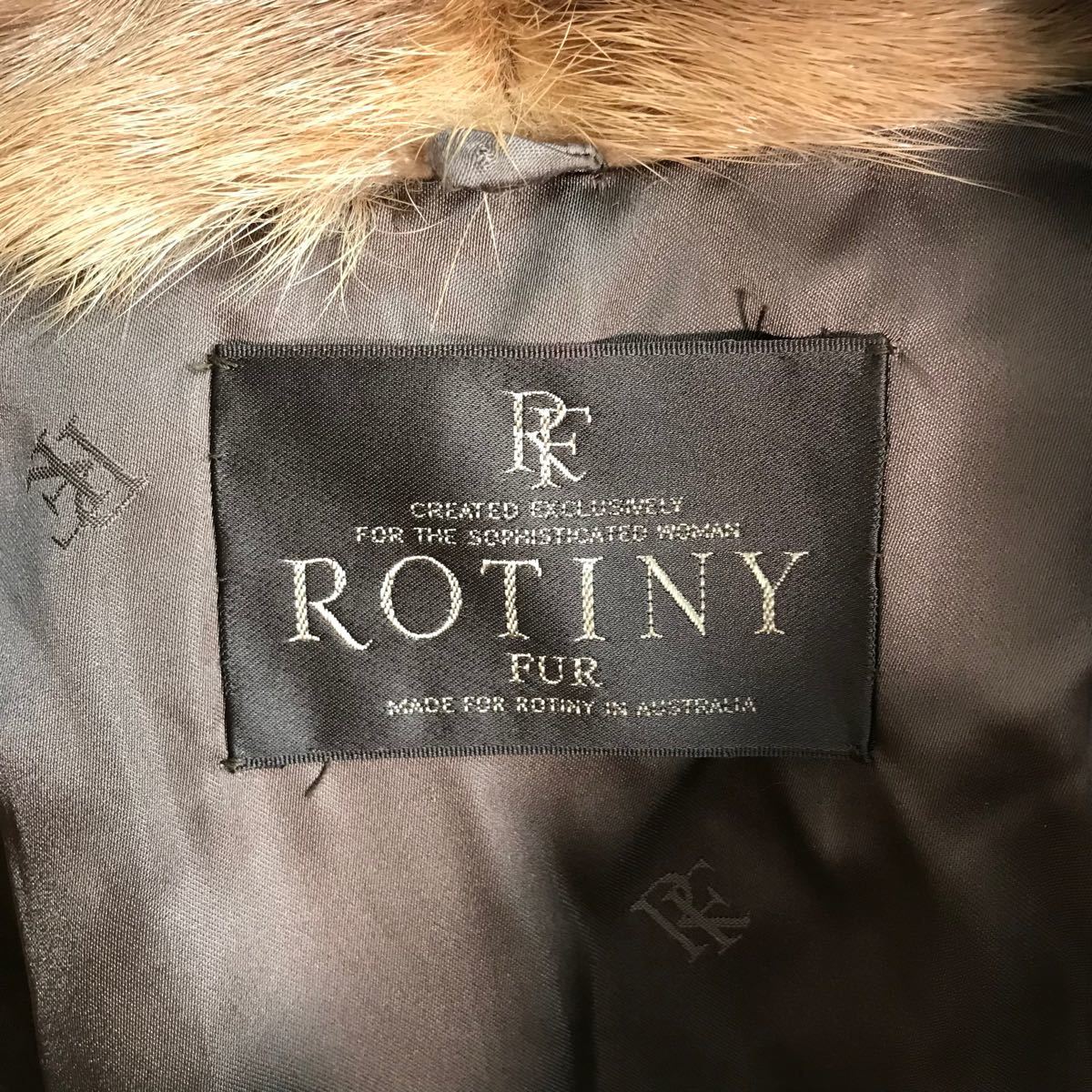 ROTINY FUR ファーコート 毛皮コート オーストリア製 大きい ROTINY FUR ファーコート 毛皮コート オーストリア製 大きい