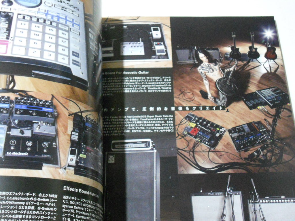 ★MIYAVI Slap DVD付きギタータブ譜スコア Slap The Beat. ★楽譜 雅 スラップ・ギター 送料198円~(追跡可能)_画像3