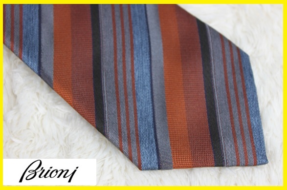 送料無料】新品ブリオーニ(Brioni) 100%シルクレジメンタル