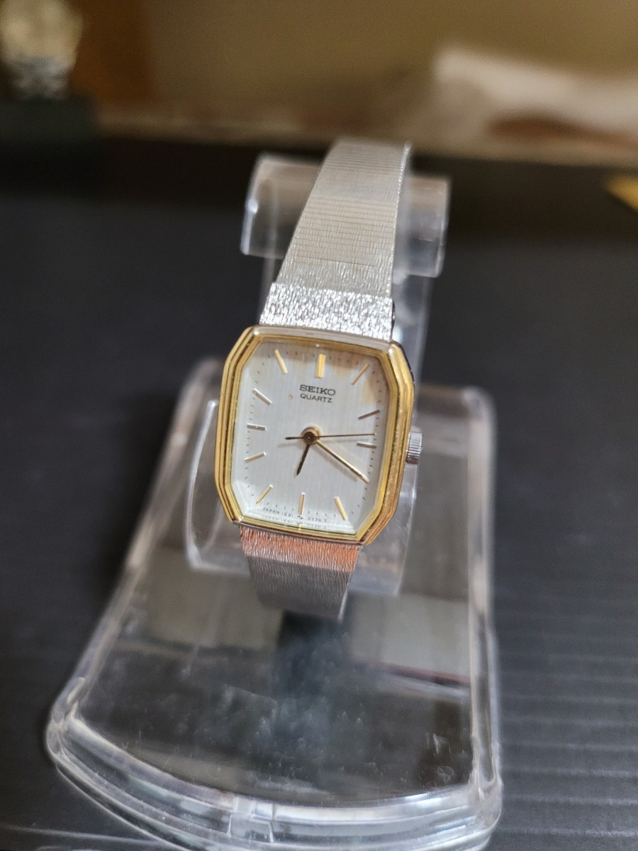 SEIKO レディース 腕時計1221 5530|Yahoo!フリマ(旧PayPayフリマ) SEIKO レディース 腕時計1221 5530|Yahoo!フリマ(旧PayPayフリマ)