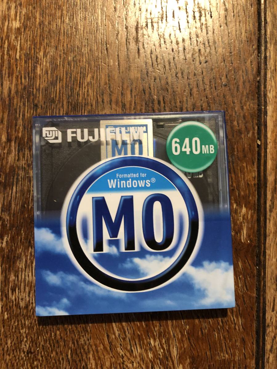* FUJIFILM Windows format settled disk MO640MB * unopened unused goods * free shipping *