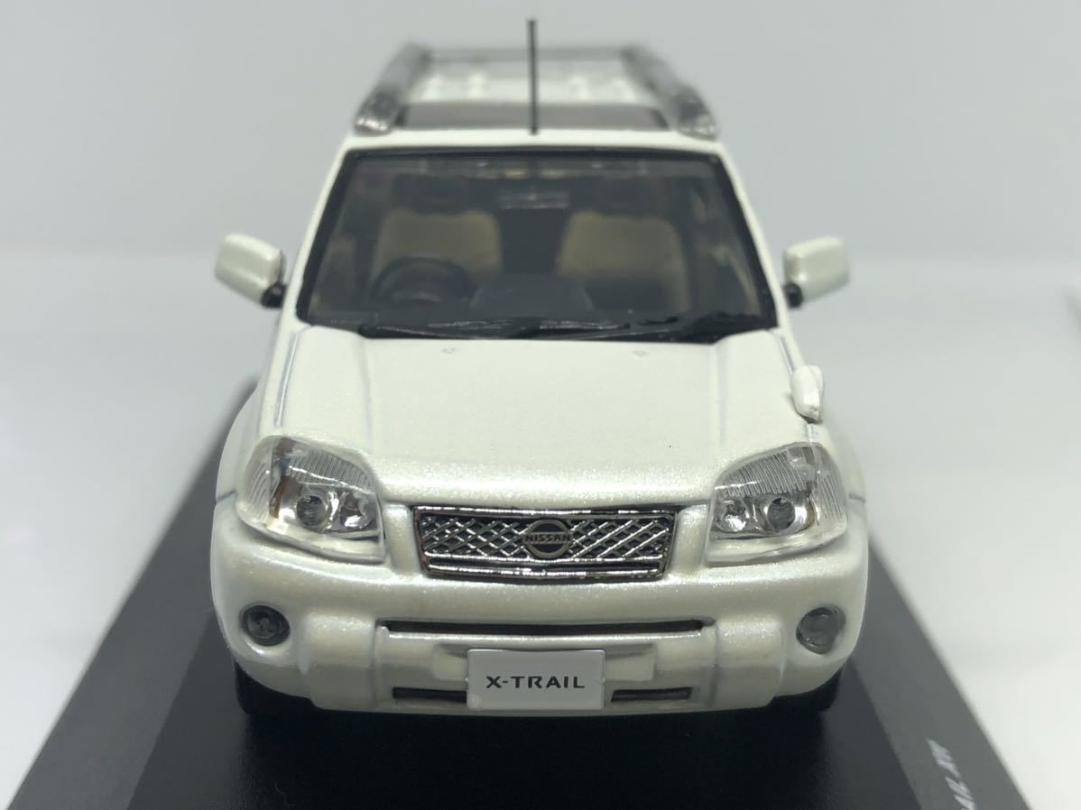 京商 NISSAN X-TRAIL 日産 エクストレイル Xtt 2005 ホワイトパール 白