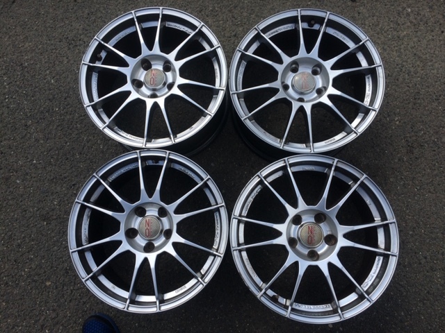 OZ RACING ULTRALEGERRA GUN METAレーシングウルトラレッジェーラ