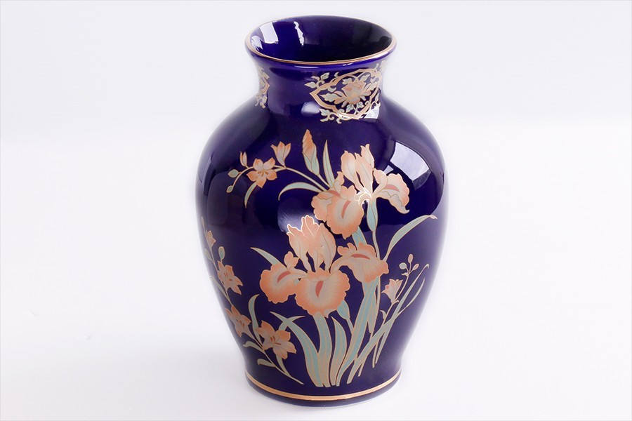 【ファッション通販】 国産 陶器 ■ 菖蒲 8寸 瑠璃 ■ サイズ約 (cm) 高さ24 差込内径 胴張 底径 ■ 花瓶 ■ 仏壇 お盆 お彼岸 お墓参り 供養 仏具一般 【ファッション通販】 国産 陶器 ■ 菖蒲 8寸 瑠璃 ■ サイズ約 (cm) 高さ24 差込内径 胴張 底径 ■ 花瓶 ■ 仏壇 お盆 お彼岸 お墓参り 供養 仏具一般
