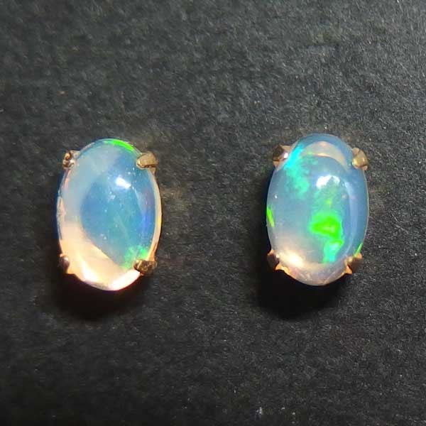 [ free shipping ]K18YG natural opal 0.5ct stud earrings #6762-1