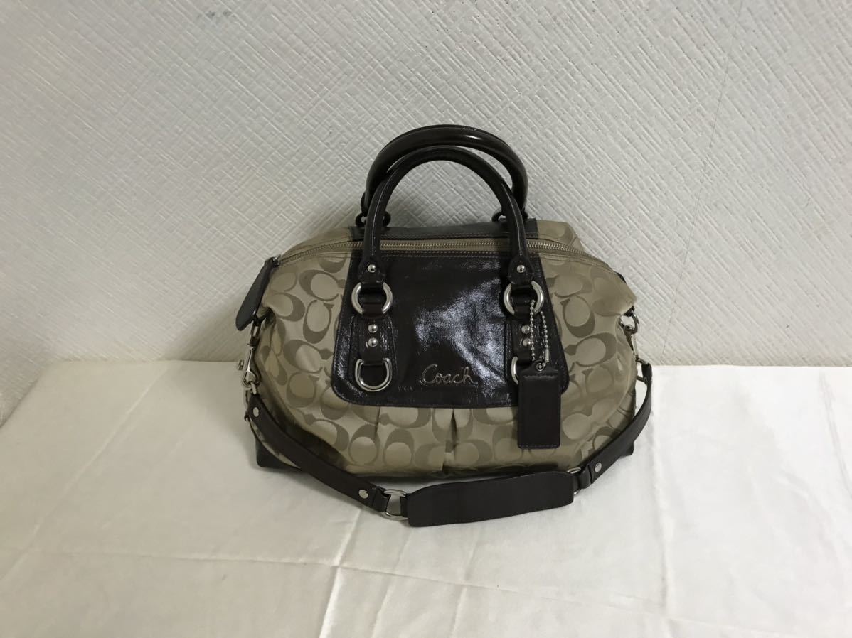 新品新品コーチ 2way ショルダー トートバッグ ビジネス レザー 黒×茶