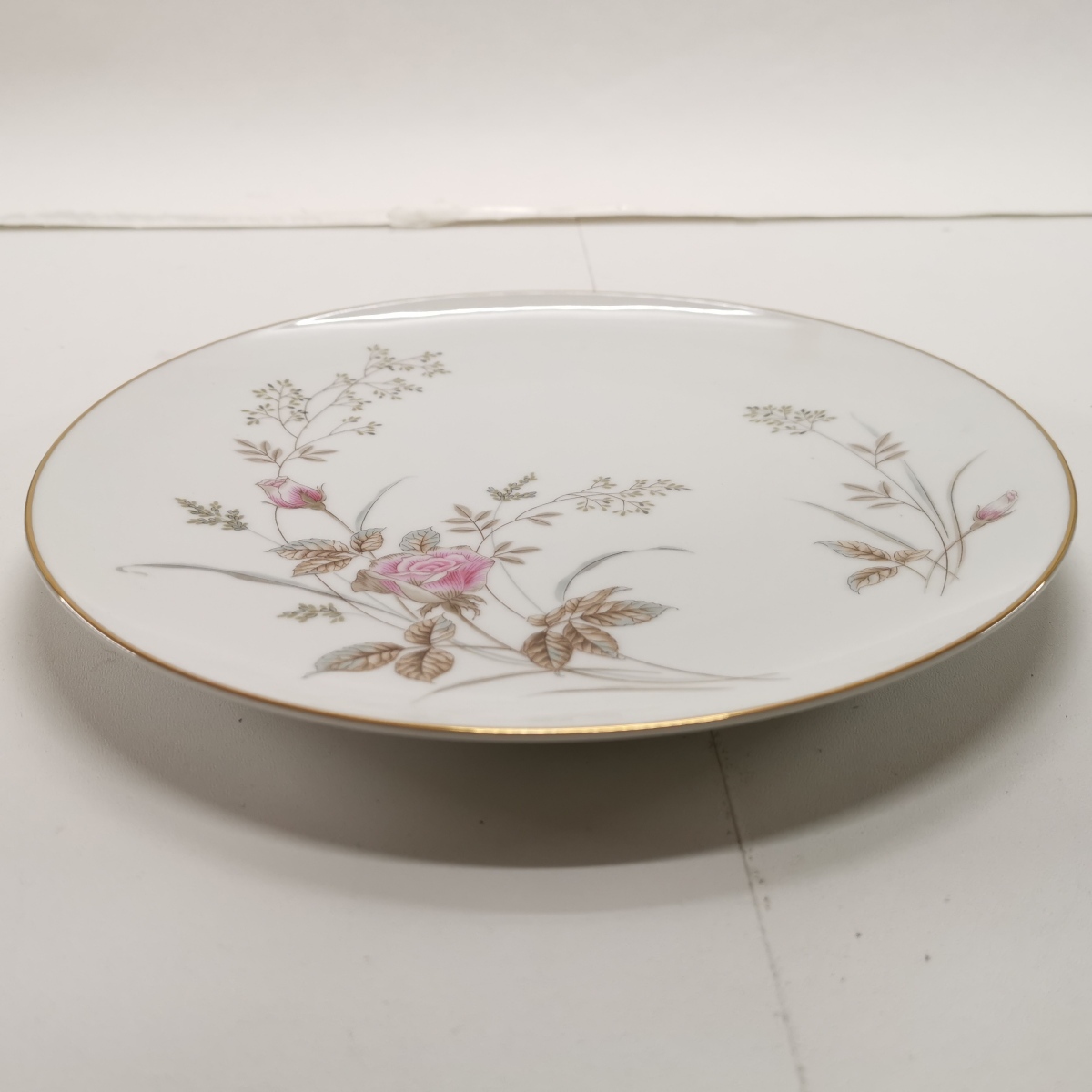 noritake ノリタケ 平皿 大皿 プレート皿 花柄 金縁 直径27cm 未使用品#8120_画像3