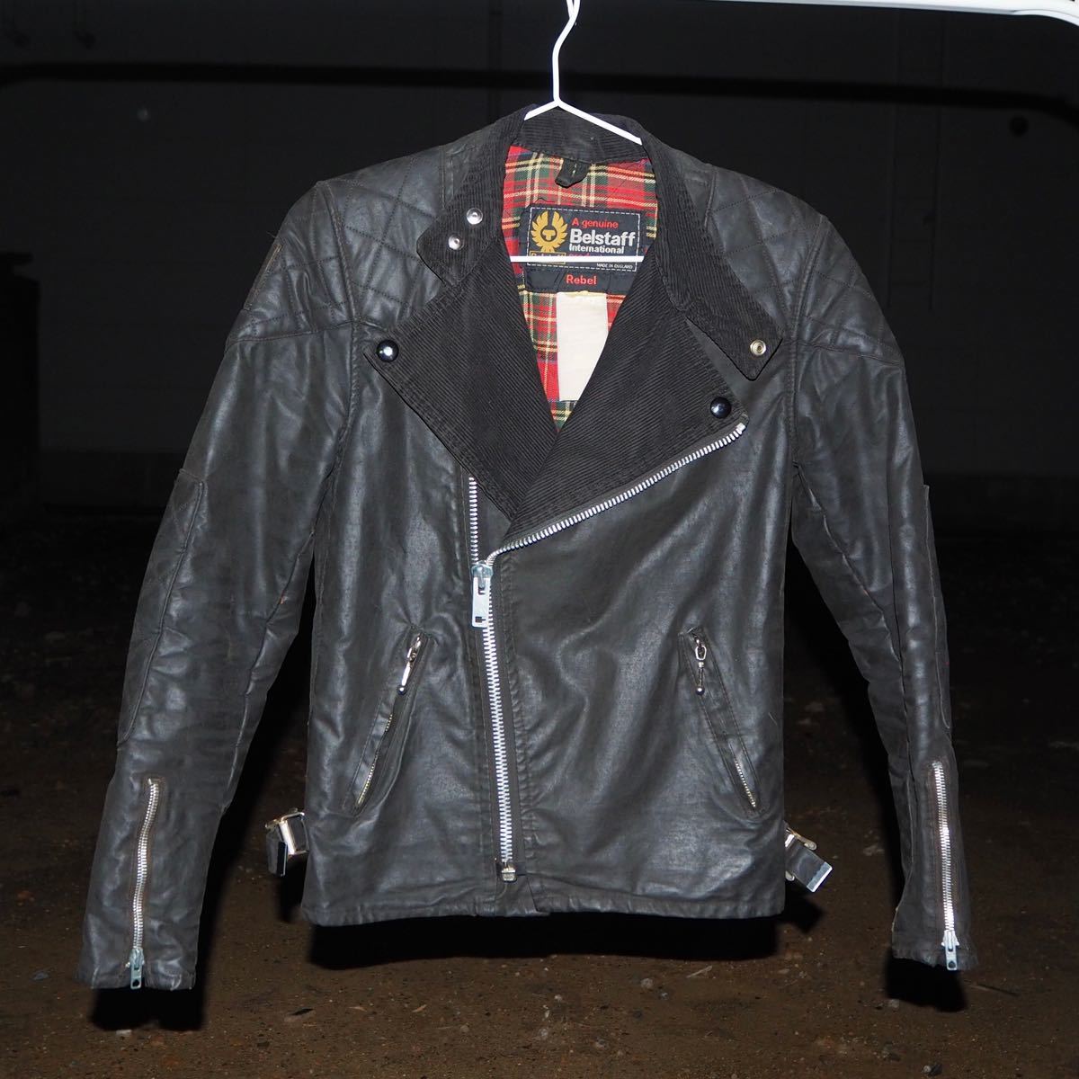 BELSTAFF》ショート丈のオイルドジャケット 大阪高裁 dgipr.kpdata.gov.pk
