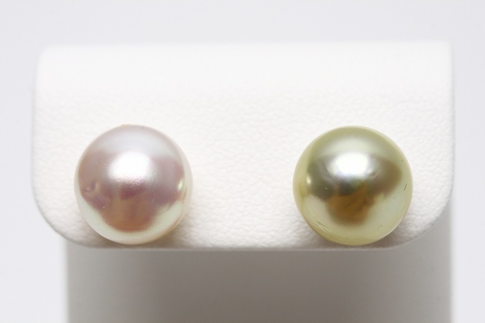  south . White Butterfly pearl pearl earrings 9mmUP multicolor K14WG made 
