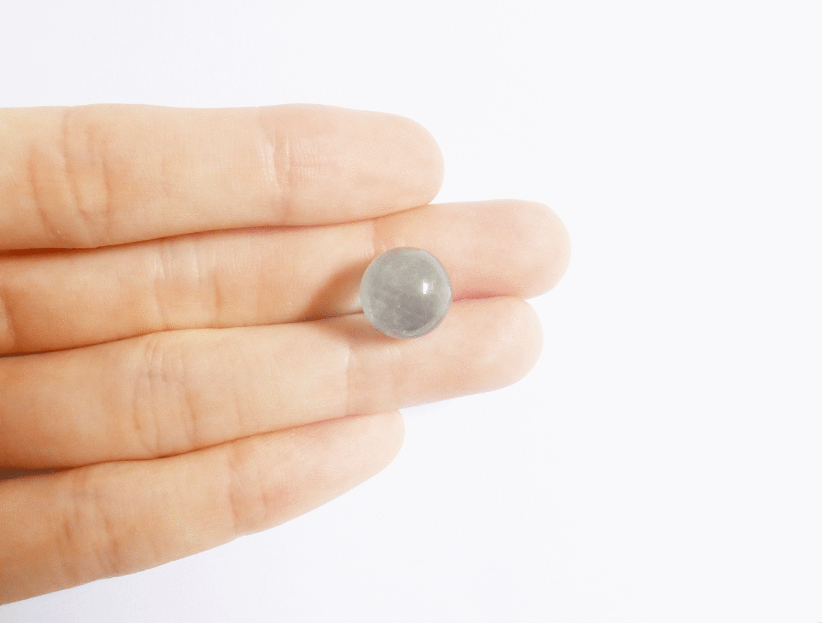 ［Silver925］ハート模様のティアードロップ型の中身が取り出せるオープンタイプ?シルバーネックレス（フローライト）大切なものを中に?