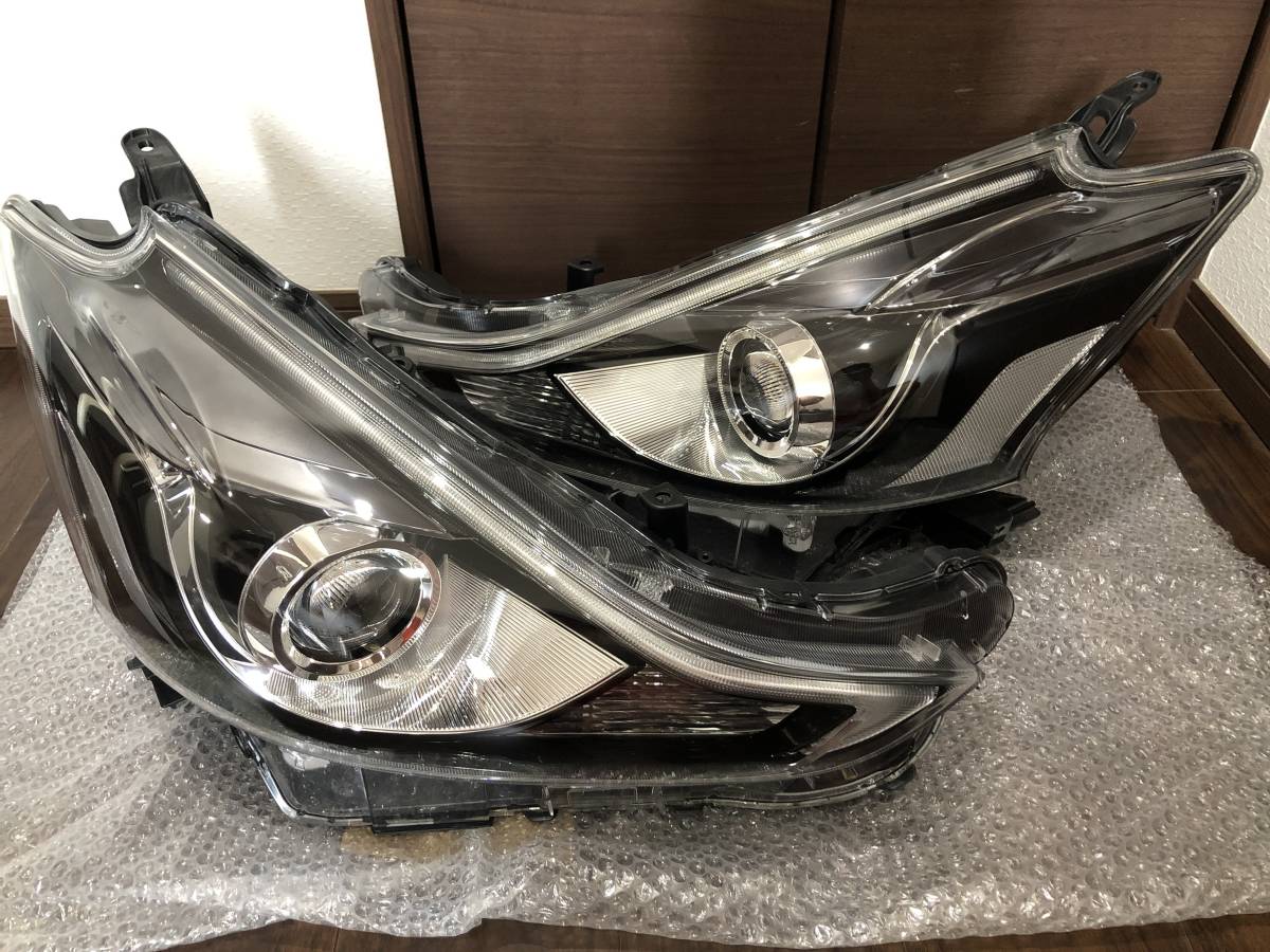 Yahoo!オークション - 【美品】純正 40プリウスα G's LED Yahoo!オークション - 【美品】純正 40プリウスα G's LED