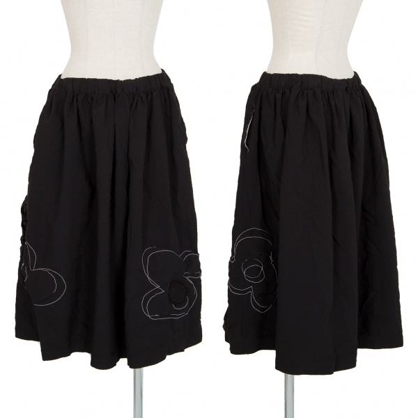 新作モデル ブラックコムデギャルソンBLACK COMME 【レディース】 黒XS 花柄ワッペン刺繍スカート GARCONS des フレアースカート、ギャザースカート（ロング）
