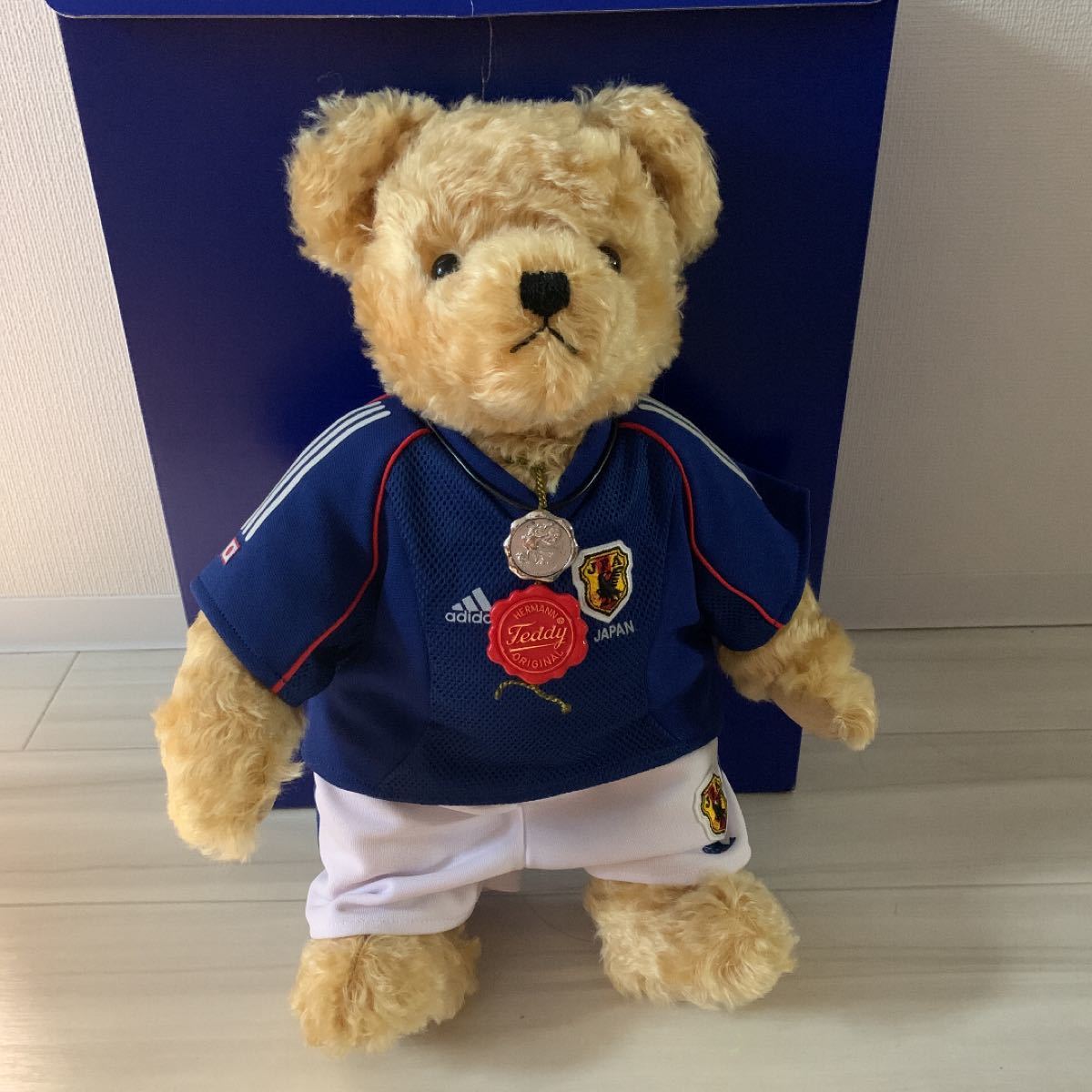 jfa オフィシャルグッズ 1996 テディベア(¥13,000) codas-thompson
