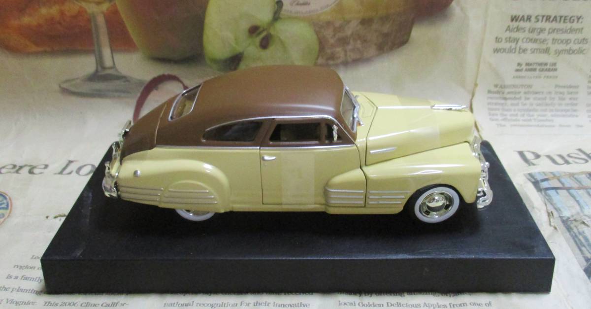 * редкость распроданный *Signature Models*1/32*1948 Chevry Aerosedan Fleetline≠ Franklin Mint 