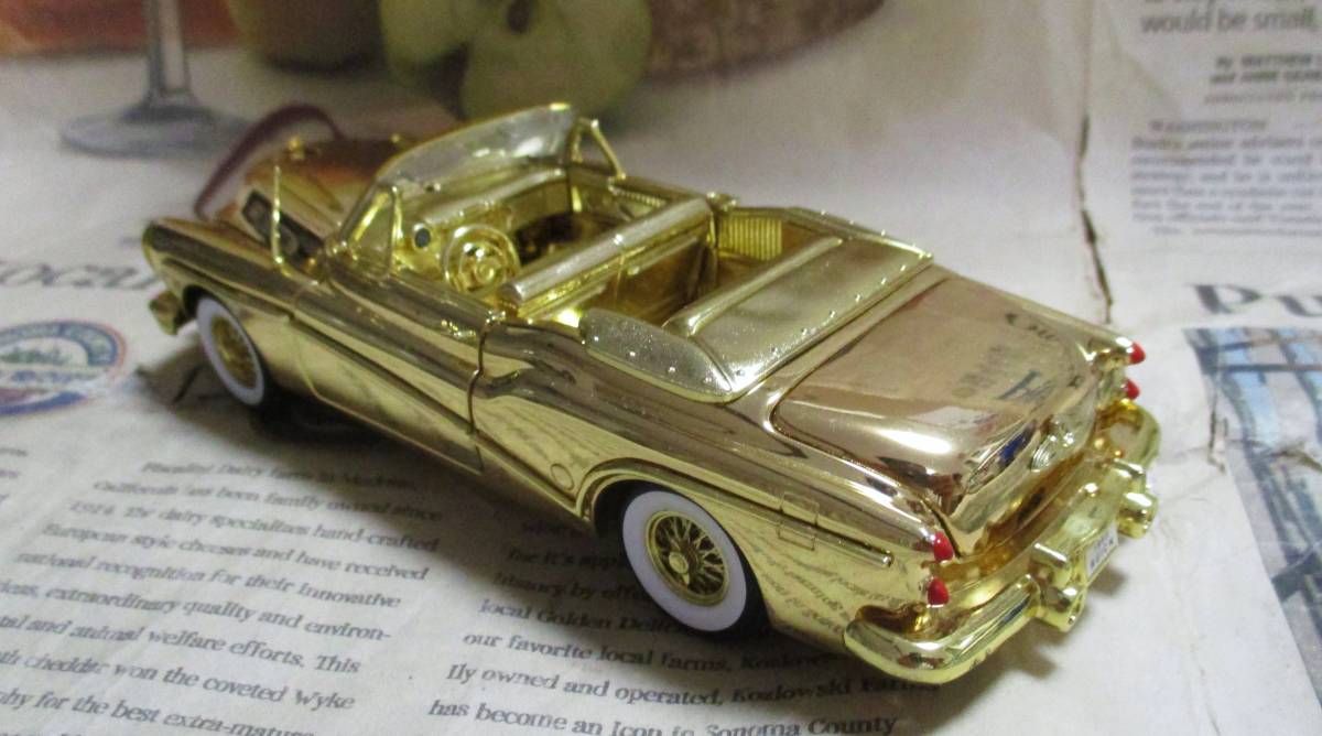 ☆レア絶版*Signature Models*1/32*1953 Buick Skylark Convertible ゴールド≠フランクリンミント_画像2