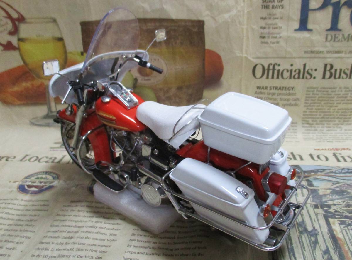 ★フランクリンミント*ハーレー*1/10*1976 Harley-Davidson Electra-Glide オレンジ/ホワイト_画像2