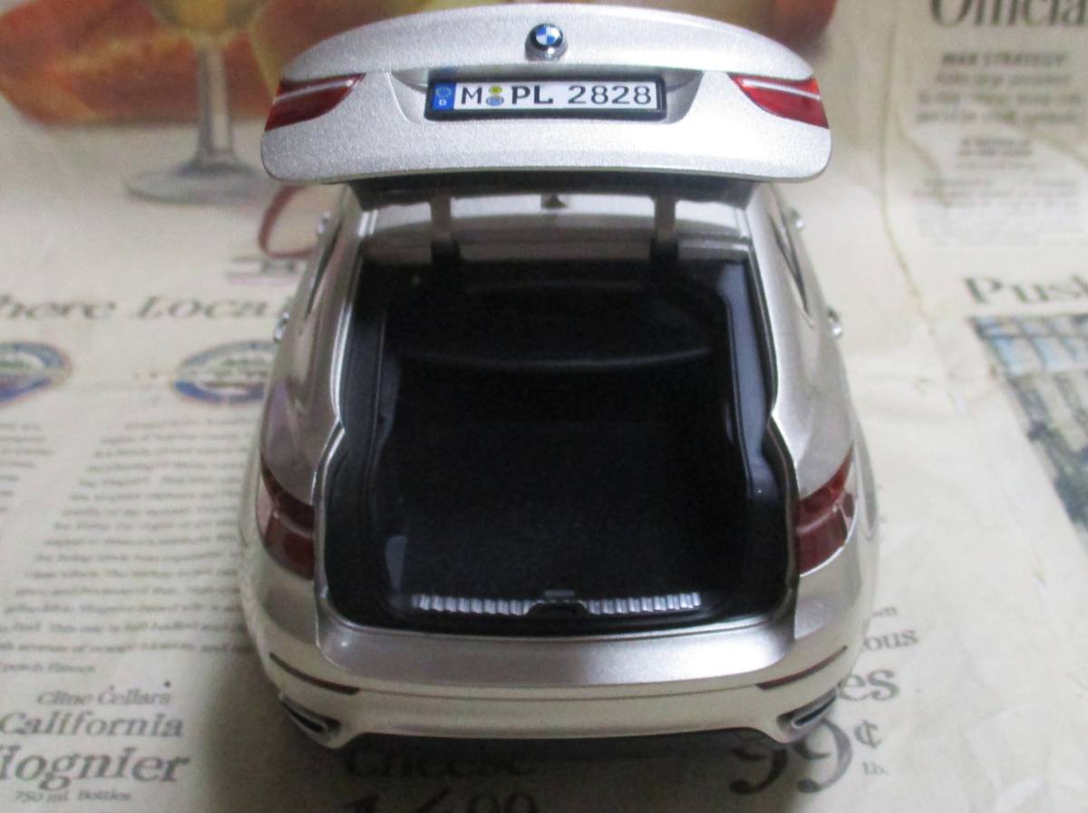 ☆激レア絶版*ディーラー限定*京商*1/18*BMW X6 xDrive 50i シルバー≠EXOTO_画像8