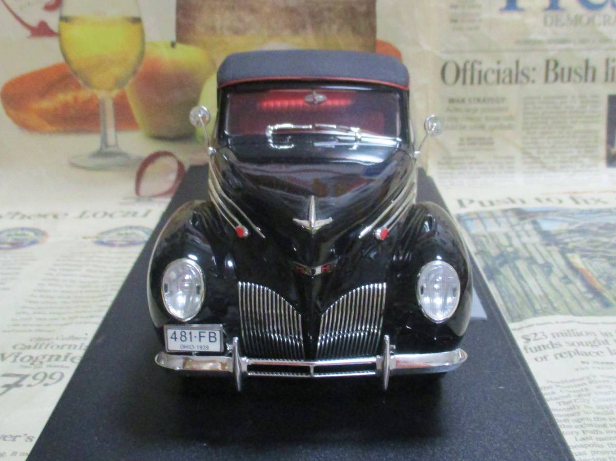 ヤフオク! - 激レア Signature Models 1/18 1939 Lincoln Ze